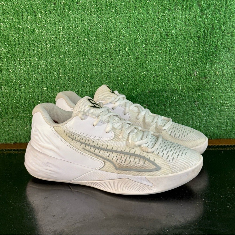PUMA Stewie 1 Basketball Shoes White 378262-04 Women’s Size 7
